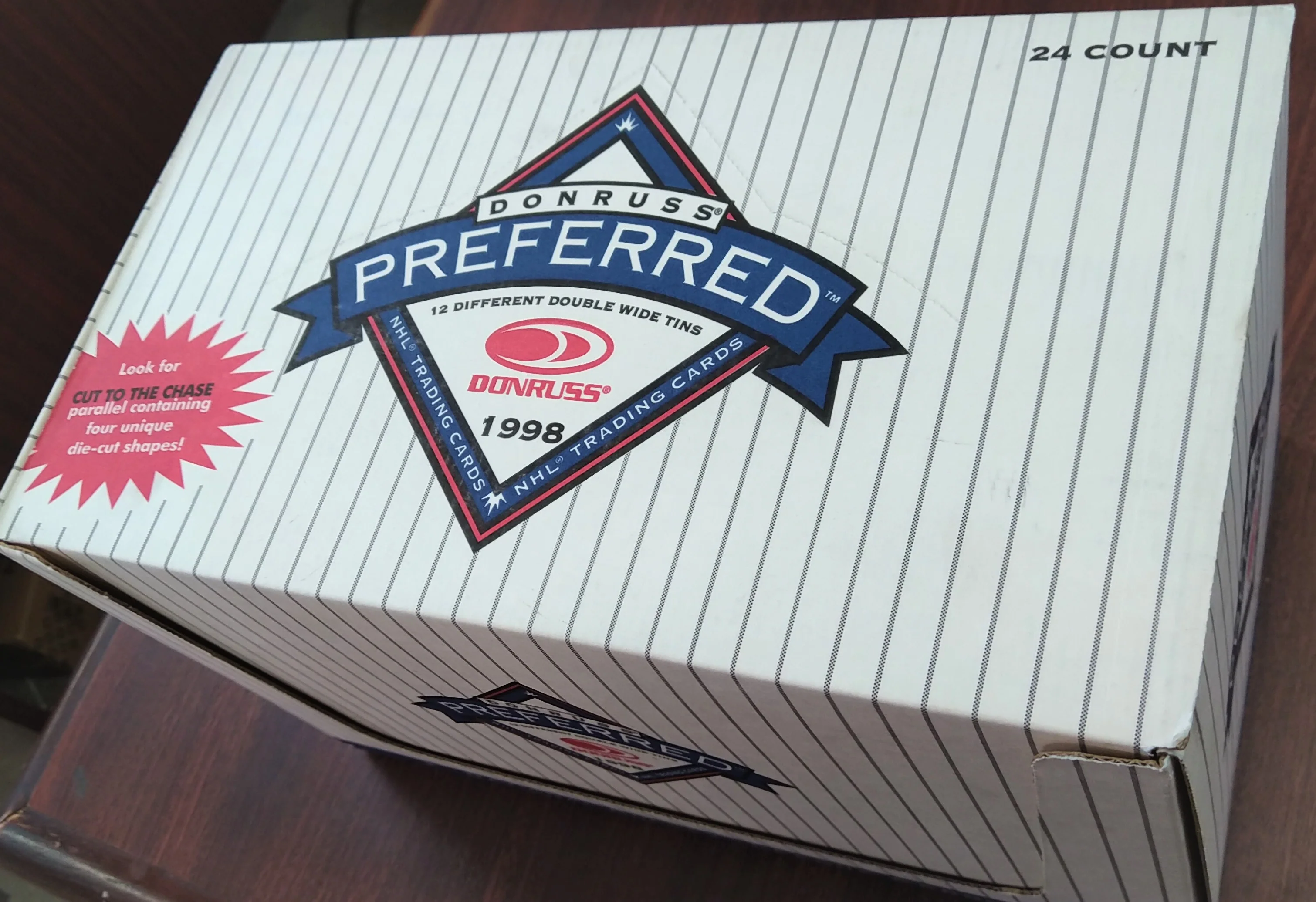 1997-98 Donruss  Preferred Precious Metals Hockey Tin Box (24 tins) - Image 3