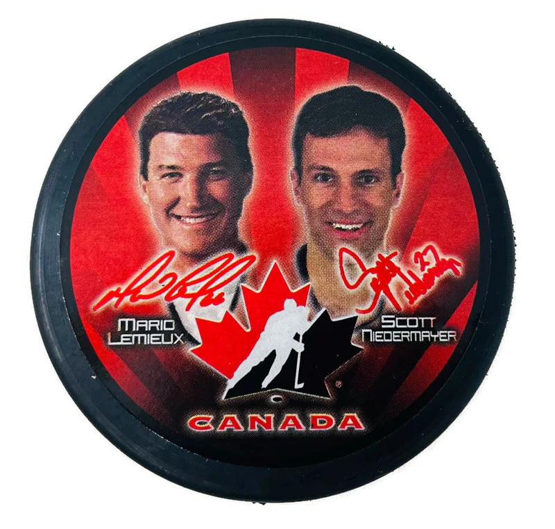 2002 Team Canada Hockey Pucks - Image 3