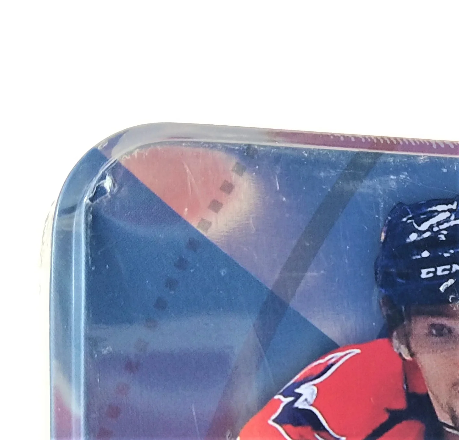 2011-12 Upper Deck Series 1  Hockey Tin - Image 2