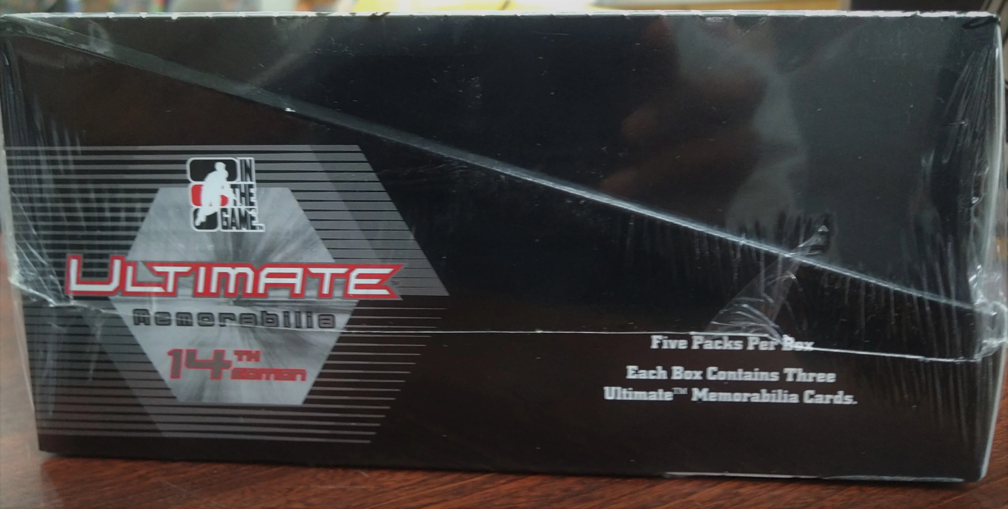 2014-15 Leaf Ultimate Memorabilia 14th Edition Hobby (5 Pack Sealed Box) - Image 3