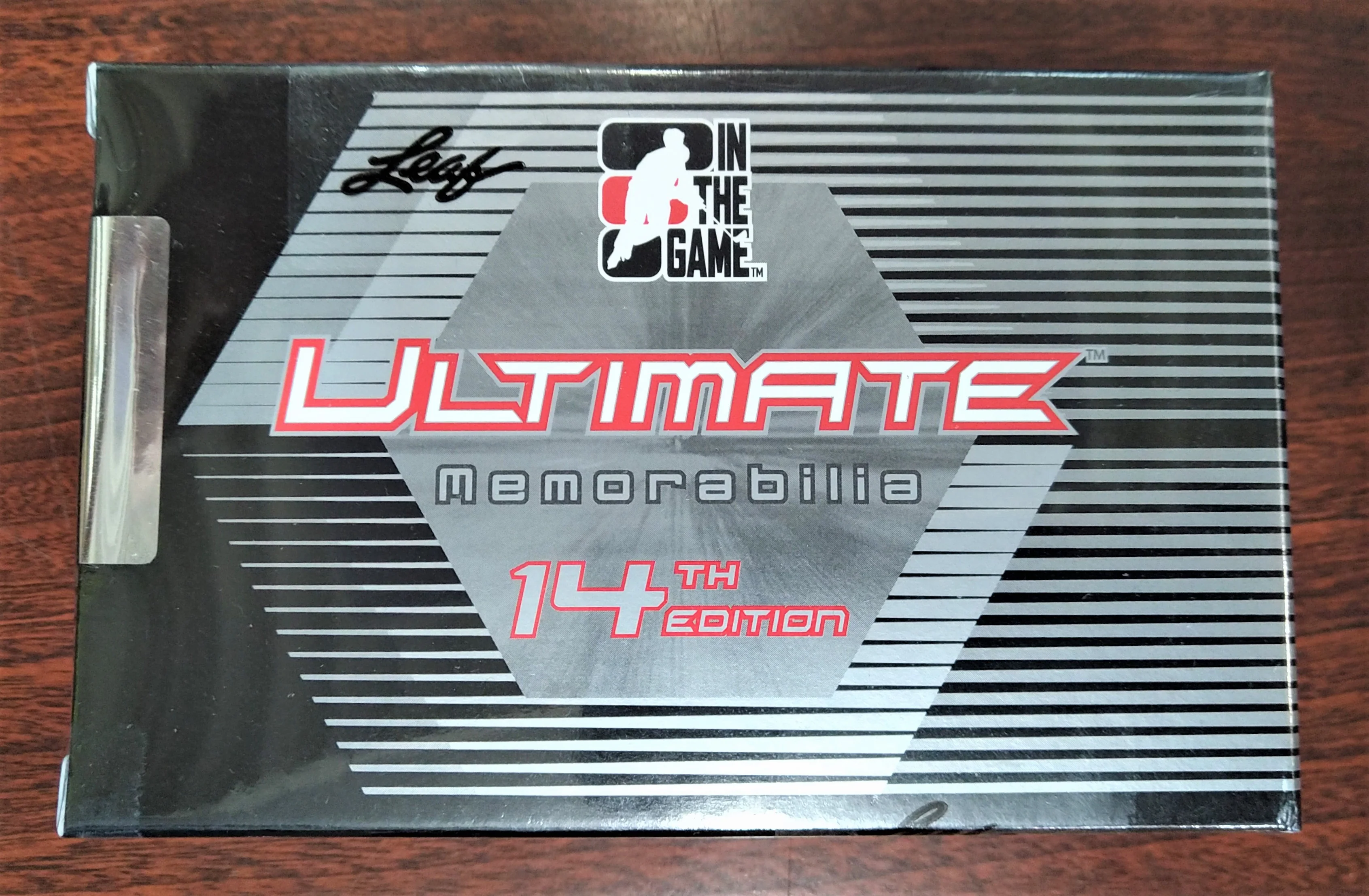 2014-15 Leaf Ultimate Memorabilia 14th Edition Hobby (5 Pack Sealed Box) - Image 4