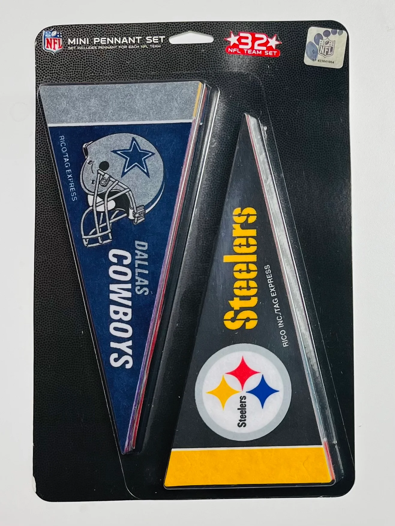 NFL Mini Pennant Set - 32 Team Set