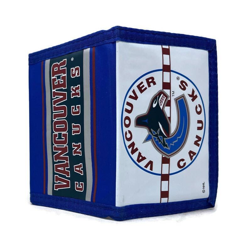Vancouver Canucks Tri-Fold Wallet & Coin Pocket - Image 2